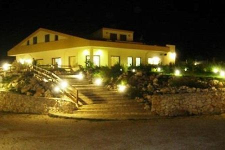 Agriturismo Terra Dei Sassi Матера Екстериор снимка